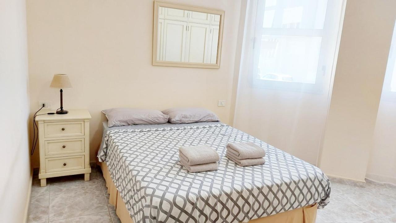 Centric 2 Bedrooms Apartment Near To The Beach - By Tenerifehints El Médano Exteriör bild